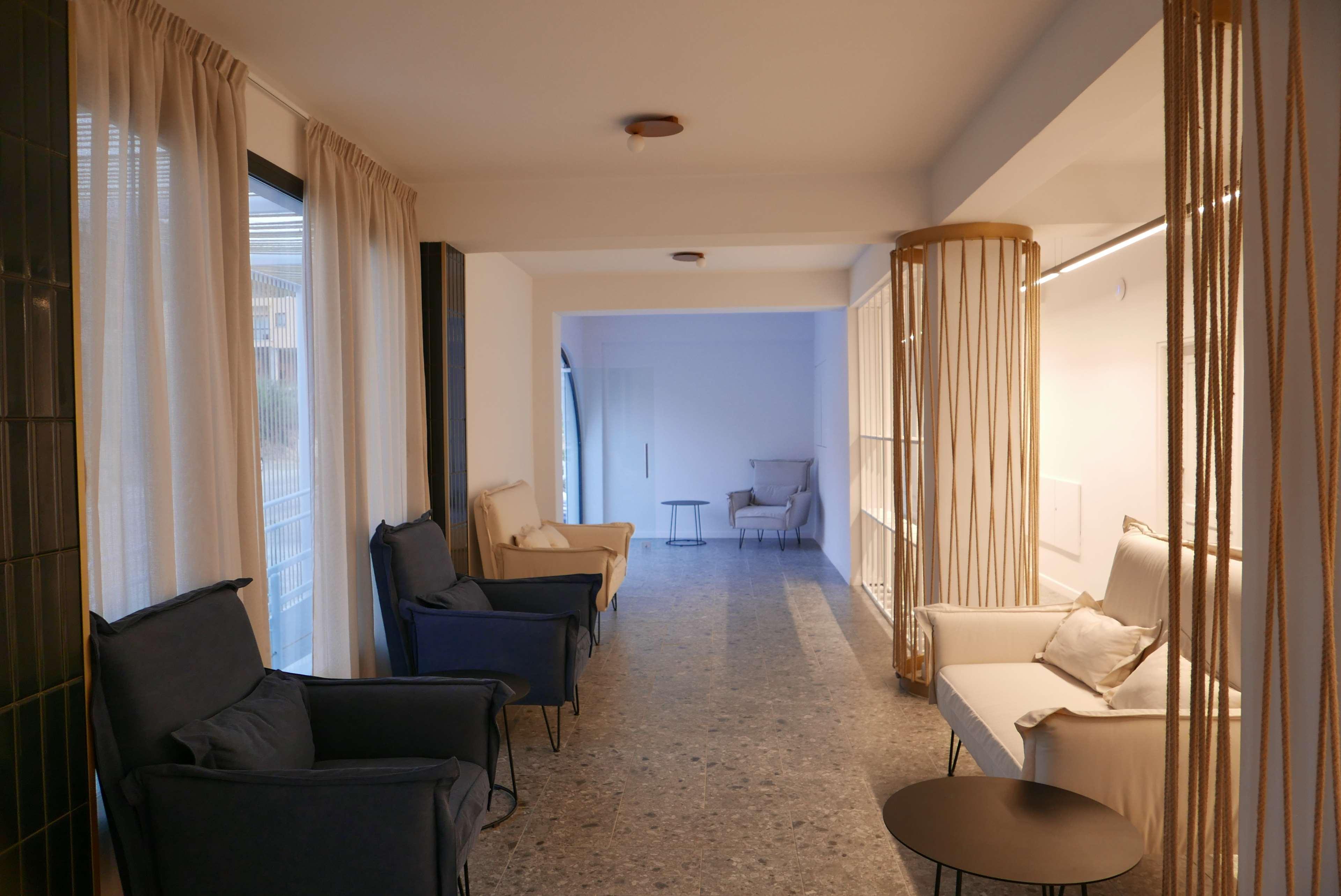 E.J. Pyrgos Bay Hotel Buitenkant foto