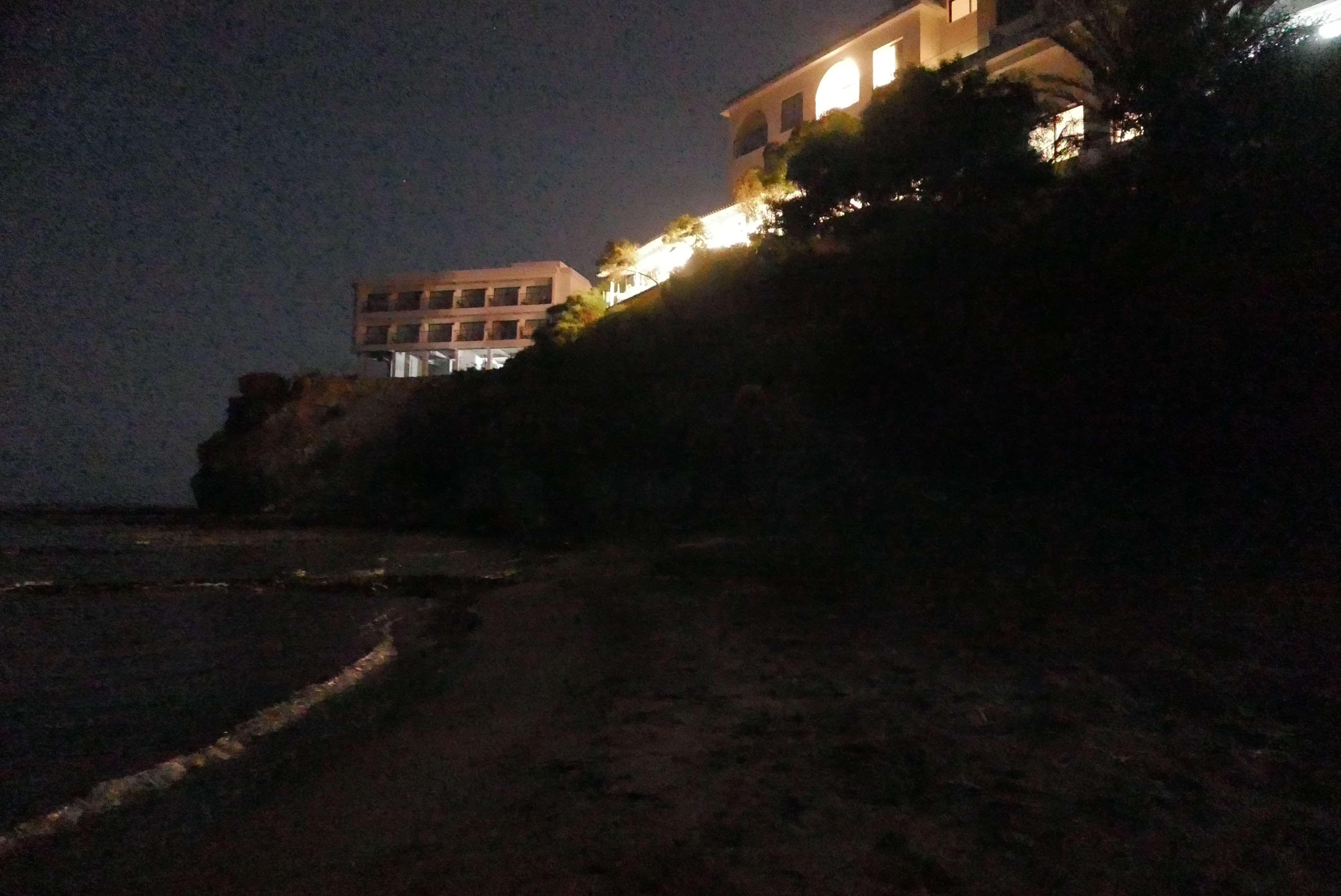 E.J. Pyrgos Bay Hotel Buitenkant foto