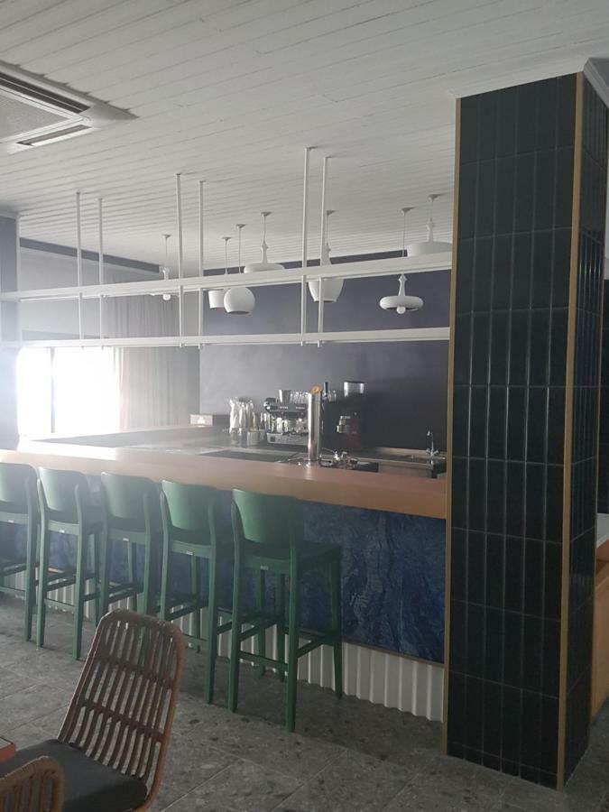 E.J. Pyrgos Bay Hotel Buitenkant foto